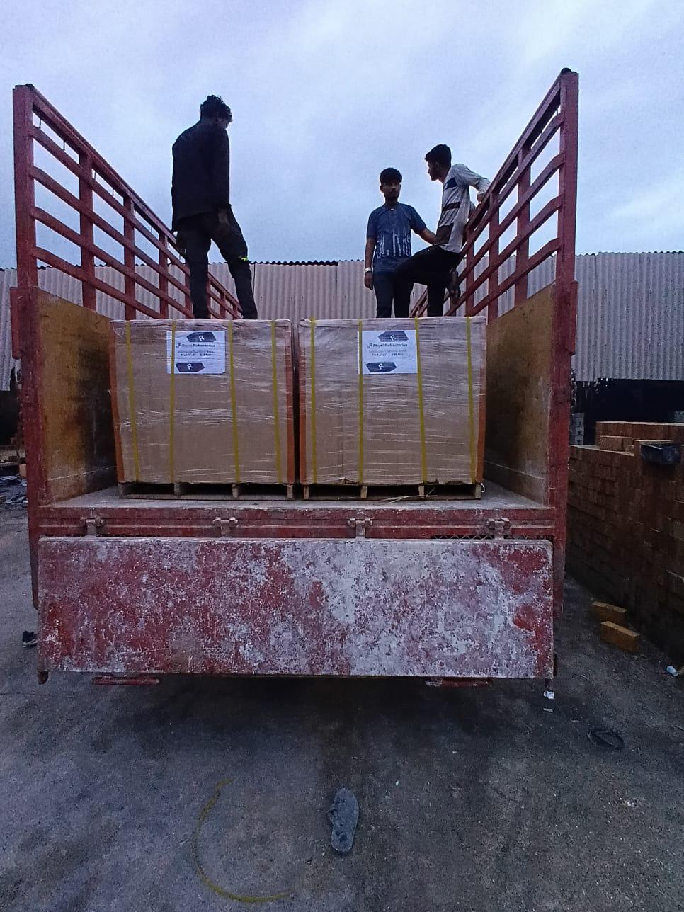 Two wrapped pallets of sillimanite standard bricks on a dispatch vehicle